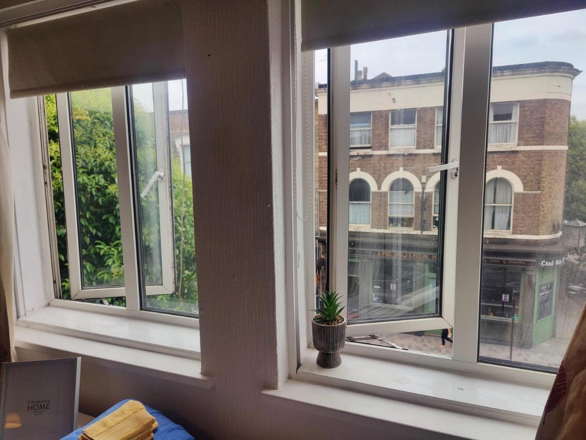 Beautiful And Homely Accommodation, Archway In Islington Near Camden Town ลอนดอน ภายนอก รูปภาพ